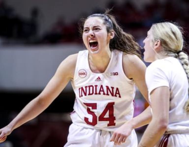 Mackenzie Holmes leads No. 17 Indiana to 67-59 Victory Over Maine in Women’s College Basketball Clash