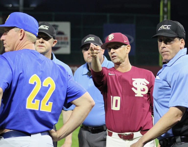 Buster Posey on-field ceremony, thanks Mike Martin Sr and FSU fans 