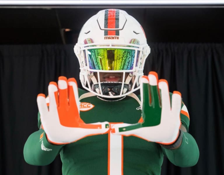 The 2024 Class Wide Receiver Joshisa Trader Signs With Miami   Dex7agikabdxbrtlnnuj