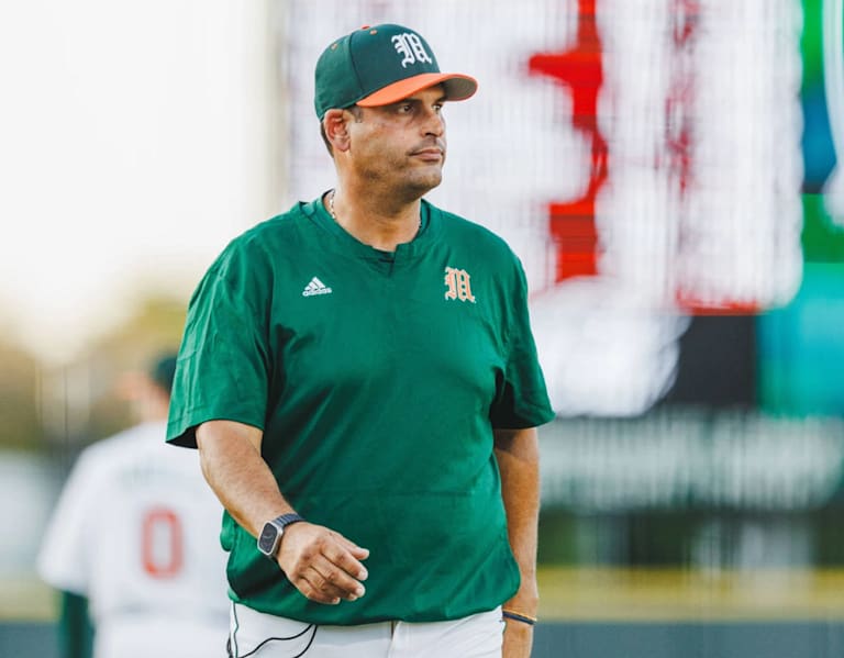 Miami Baseball: Canes miss trip to Omaha, eliminated by Cards, 3-2