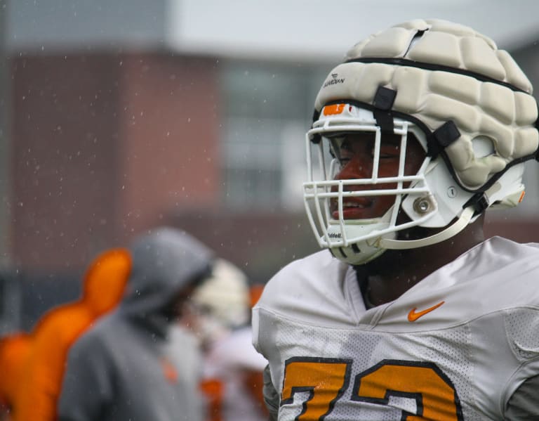 Vols offensive lineman Cade Mays declares for the NFL draft, WJHL