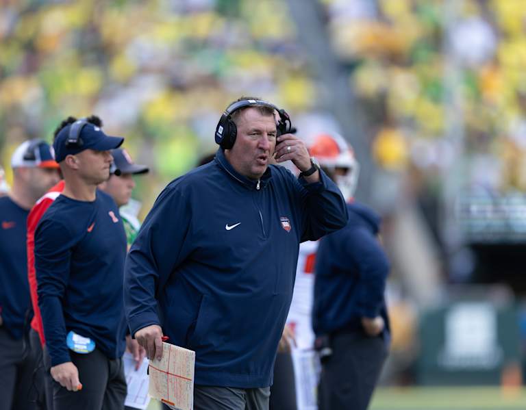 With new contract signed, Bielema has opportunity for sustained success