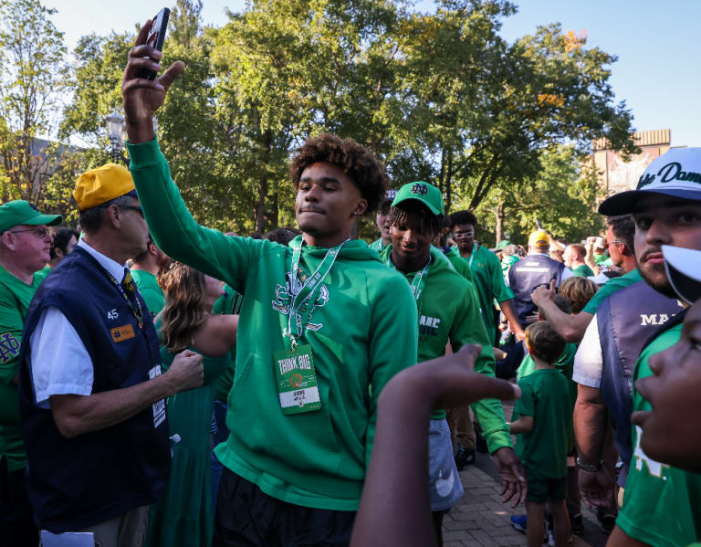 Tracking which 2025 offensive targets could commit to Notre Dame next