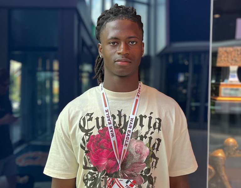 Bama commit returns to Auburn