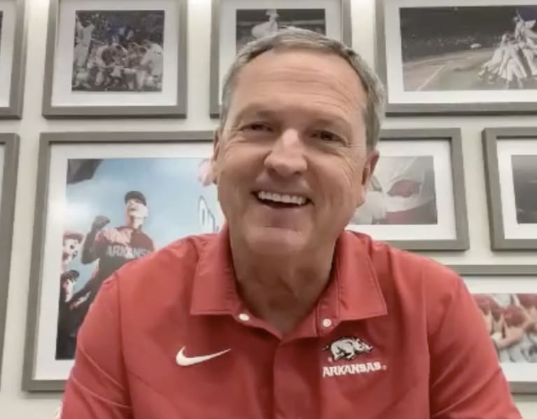 Arkansas baseball coach Dave Van Horn talks 2024 roster, NIL problems