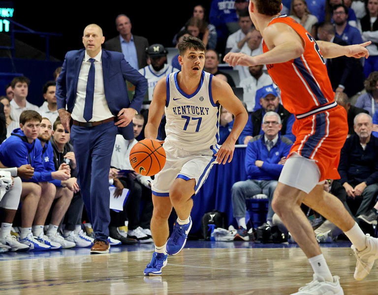 QUICK TAKES: Kentucky 100, Bucknell 72