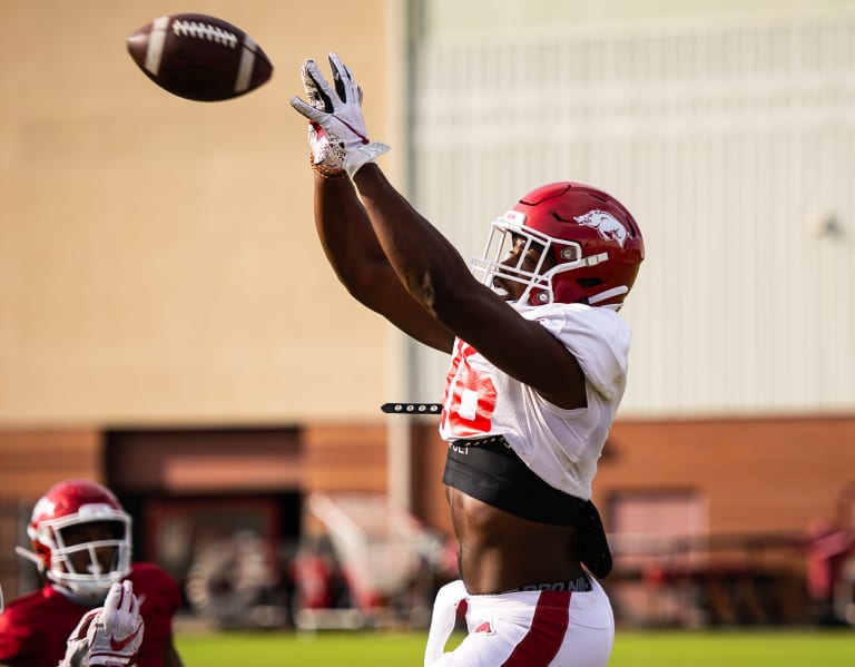 Why Arkansas Razorbacks special teams coordinator Scott Fountain is  changing how WR Treylon Burks catches punts