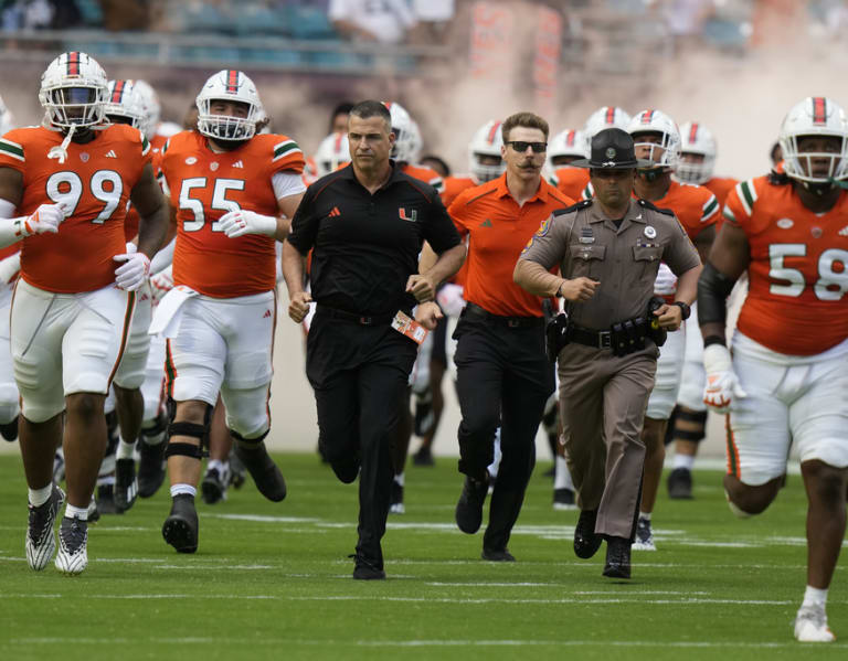 Miami to play Rutgers in Pinstripe Bowl at Yankee Stadium CanesCounty