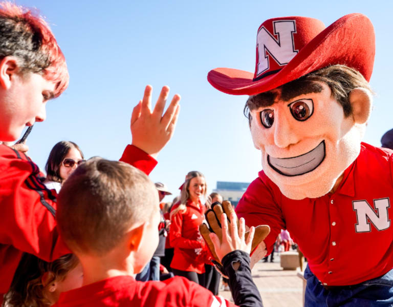 Nebraska Football ends busy day with Callen Barta commitment