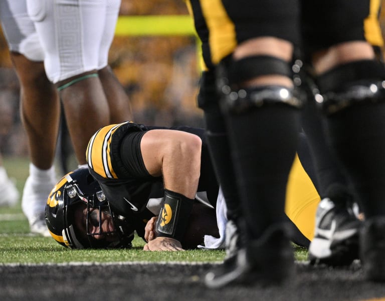 Iowa Hawkeyes football: Cade McNamara injury, Deacon Hill update