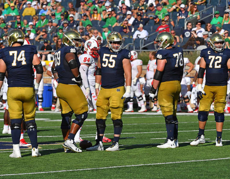 Liam Eichenberg, Jeremiah Owusu-Koramoah Among Four Notre Dame Football  Players On Pro Football Focus' Top 101 Of 2020