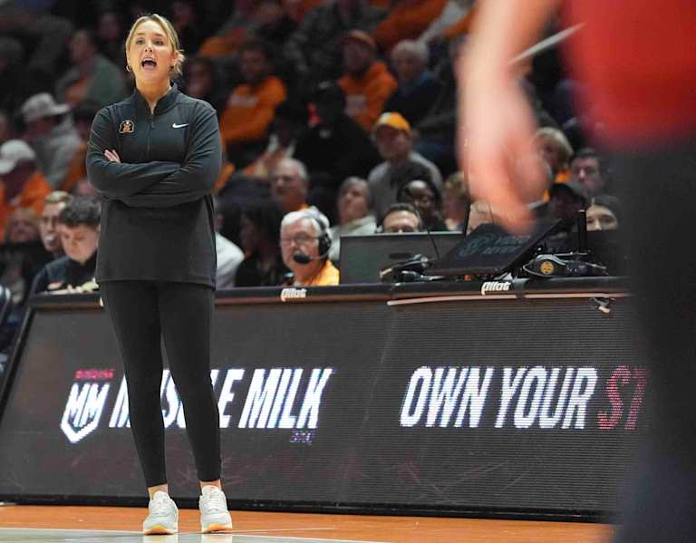 Lady Vols coach Kim Caldwell has familiarity with Kentucky's Kenny Brooks