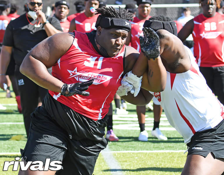 Beaufort, S.C. D-Lineman Eamon Smalls Grabs New ECU Offer