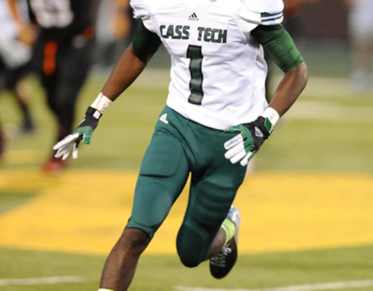 Cass Tech grads Lewis and Hill go in third round of NFL Draft -  MichiganPreps