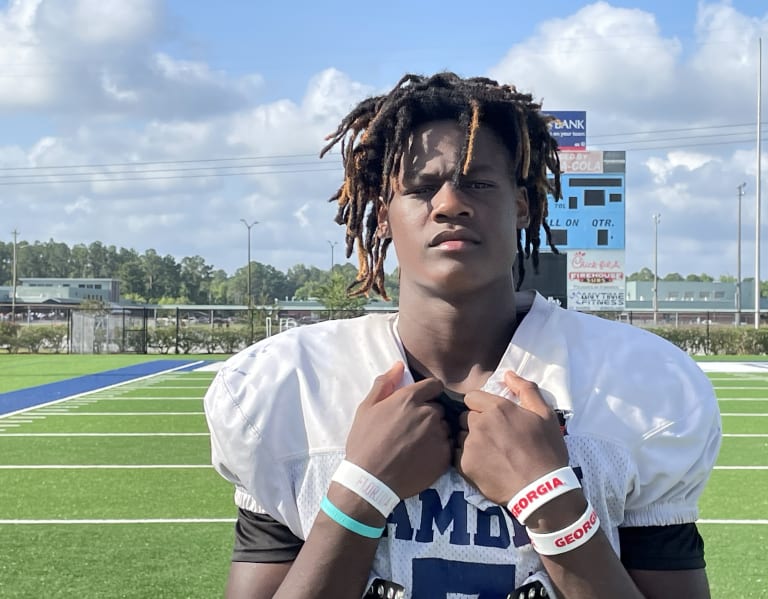 On The Road: 2025 Commit Elyiss Williams Talks Bulldogs, Todd Hartley - UGASports