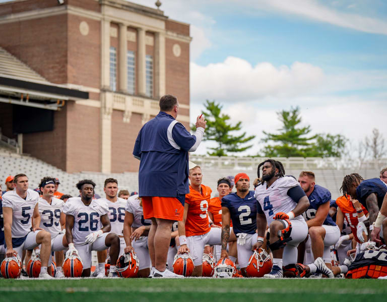 ILLINI '22: What We Learned As Illinois Breaks Training Camp ...