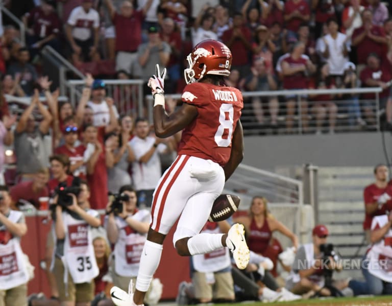 Top Hogs Receiver Mike Woods Has Quite the New Hobby - Best of Arkansas  Sports