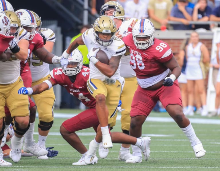 Tech RB Cooley headed back into transfer portal