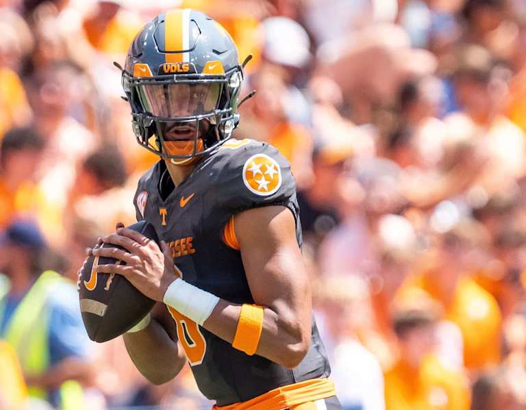 Former Tennessee QB Nico Iamaleava officially transferring to UCLA