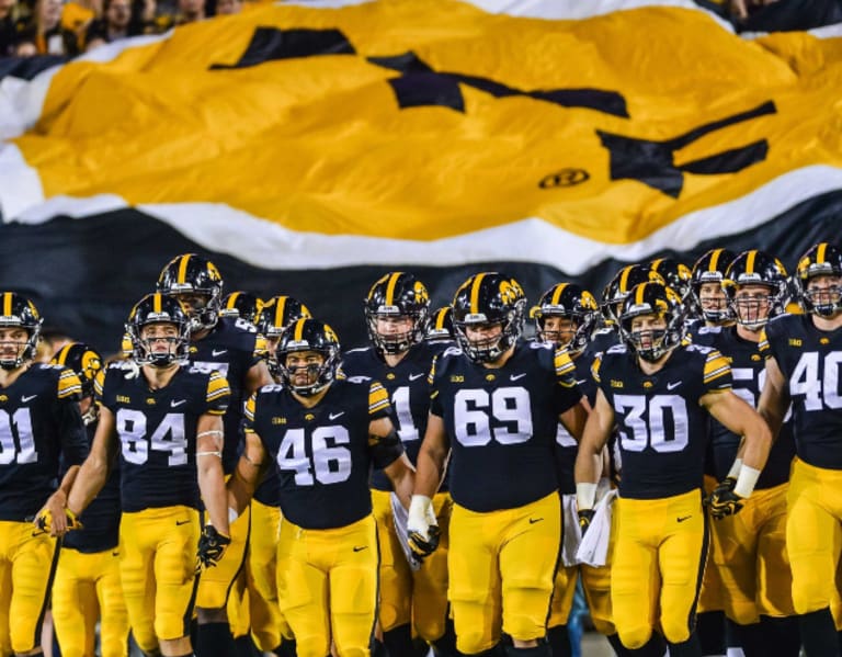 Iowa football recruiting, Iowa 2024 commits, Nicolai Brooks 2025