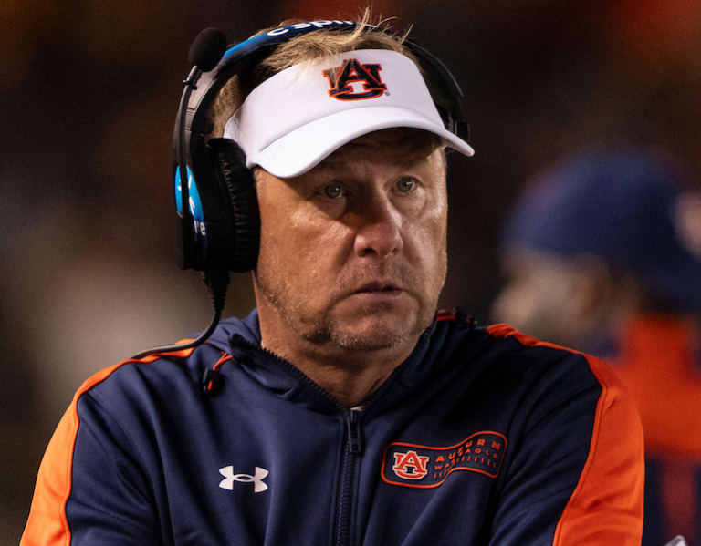 Auburn's Head Coach Hugh Freeze Works With Offensive Assistants To ...