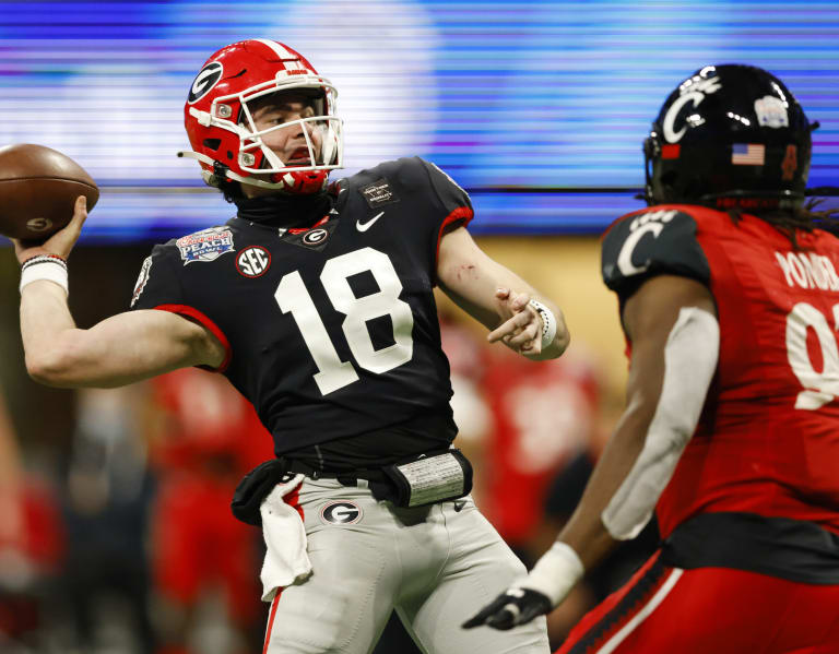 Georgia Football: JT Daniels confirms he is returning for another year.