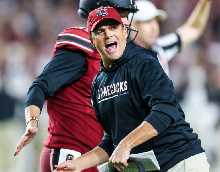 GamecockScoop  –  Shane Beamer recaps South Carolina football’s first fall scrimmage