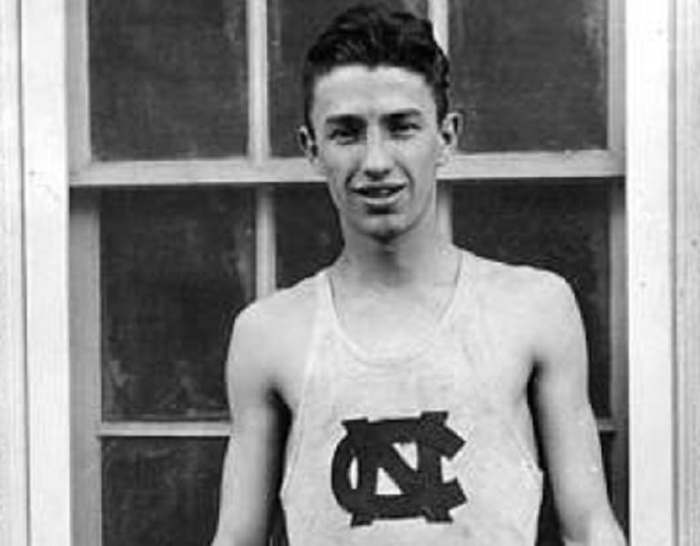 Ranking the top 2 UNC Basketball teams From Each Decade: The Pre-1940s Ranking the top 2 UNC Basketball teams From Each Decade: The Pre-1940s