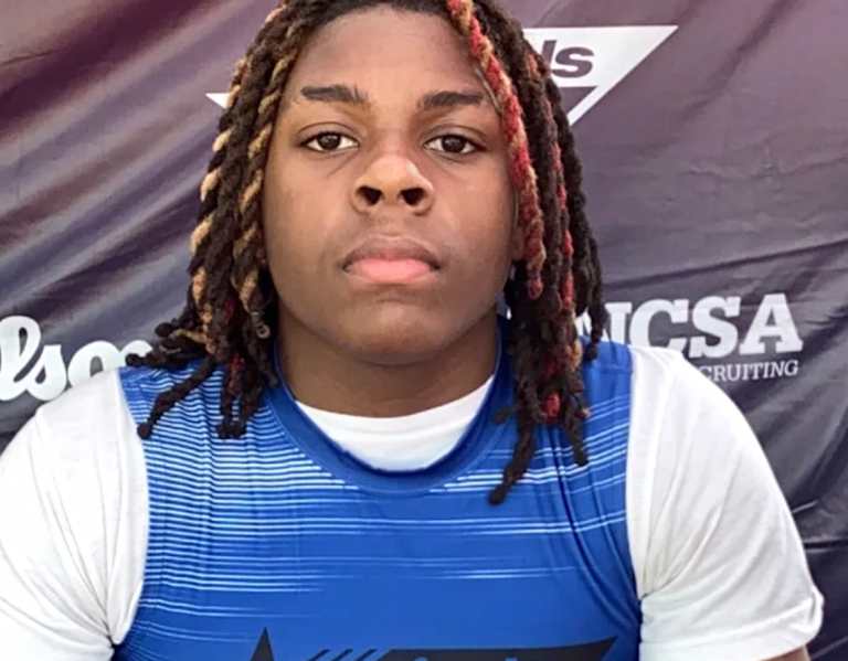 Clemson makes a move with 4-star pass-rusher
