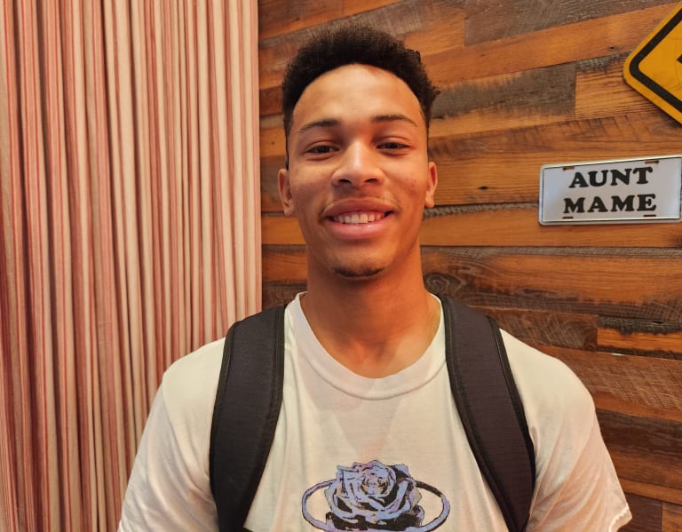 HawgBeat  –  Three-star wide receiver CJ Brown recaps official visit ahead of commitment