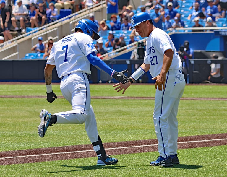 PHOTO GALLERY NCAA Lexington Regional Game 1 CatsIllustrated