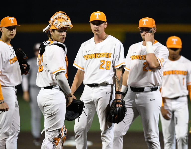 Tennessee loses first series of season to Kentucky - VolReport