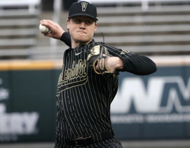 Vanderbilt Baseball, Davis' Single Leads Black to Series Victory