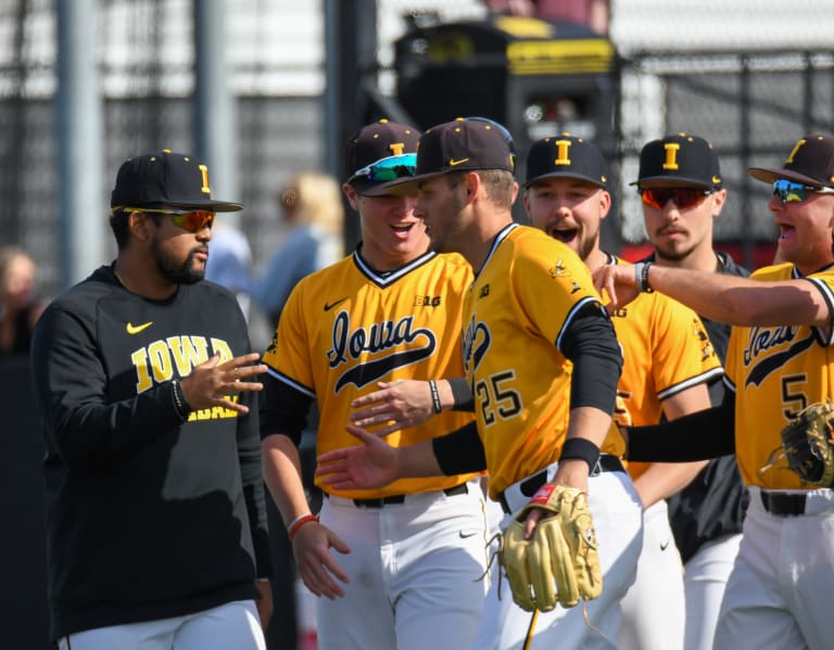 Weekend Iowa Baseball Preview - Go Iowa Awesome