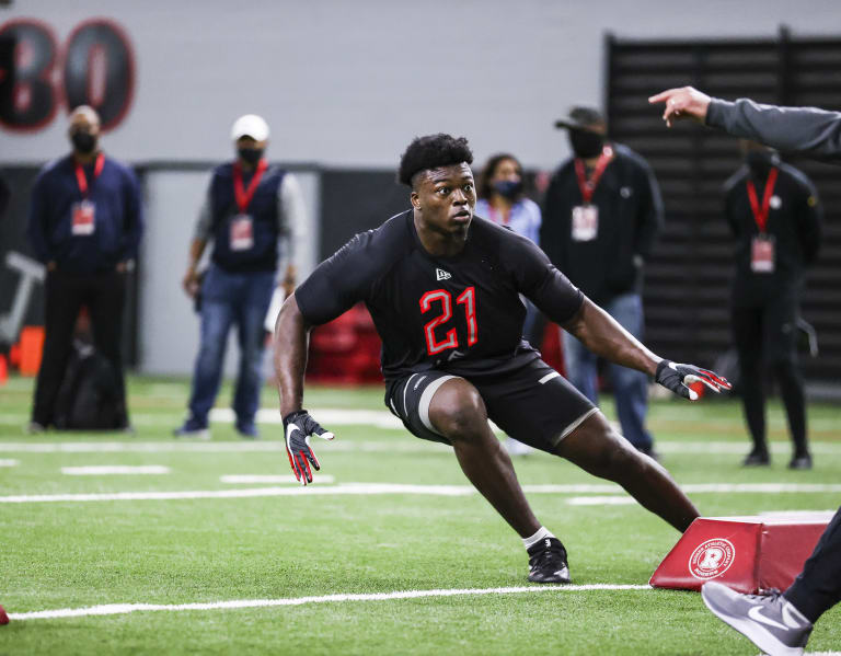 The Daily Recap Azeez Ojulari highlighted UGA's pro day UGASports