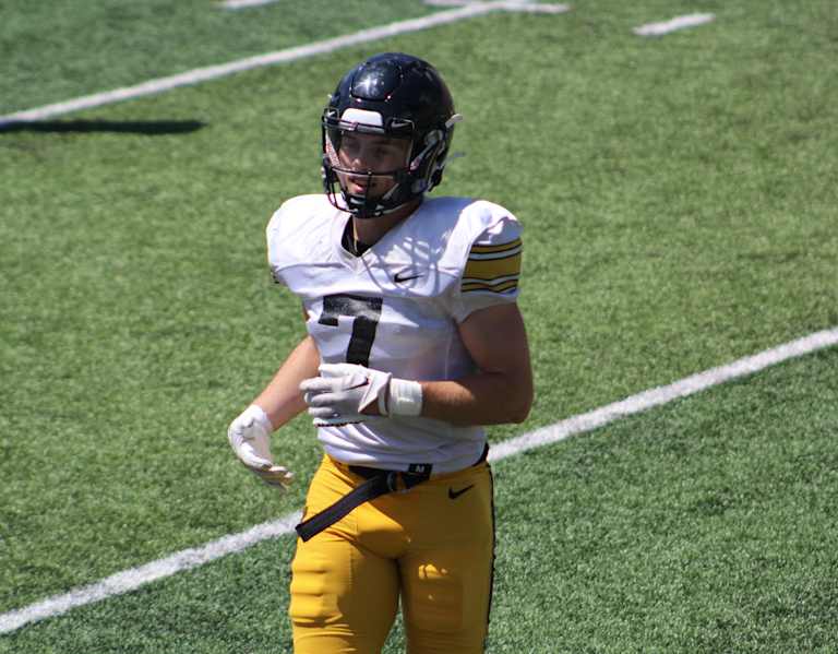 Iowa DB John Nestor Commits to Minnesota