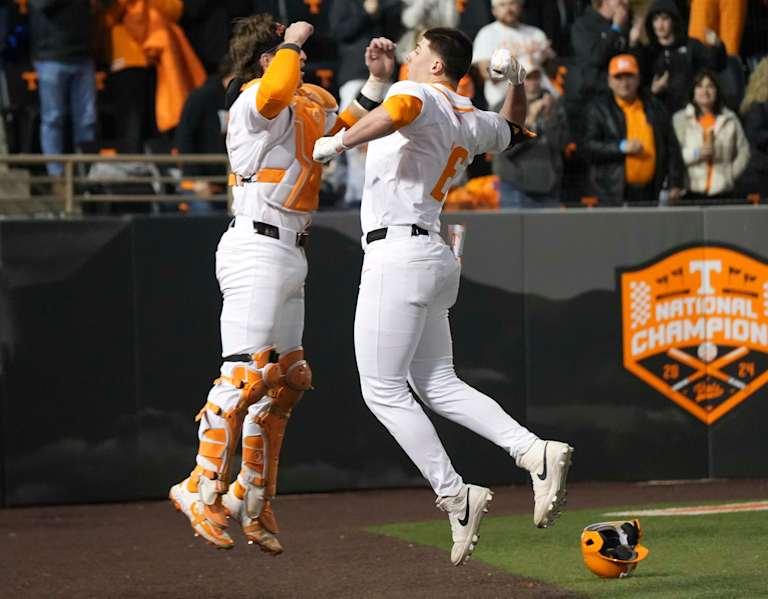 Live updates, discussion: No. 1 Tennessee baseball vs. Queens