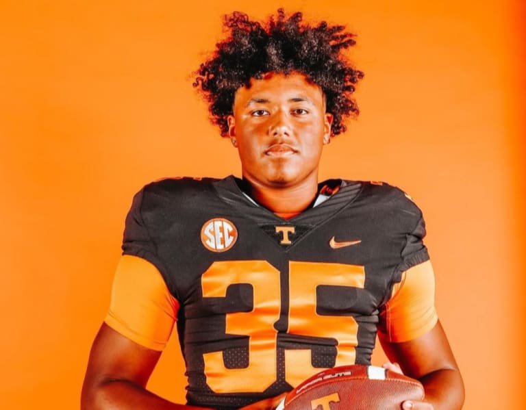 5-star DL Daevin Hobbs signs with Tennessee (Profile/Highlights/Analysis)