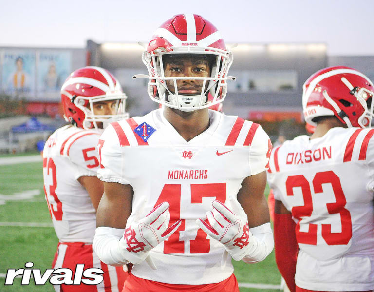 Top 2025 prospect Nasir Wyatt lands major SEC offer Rivals Football