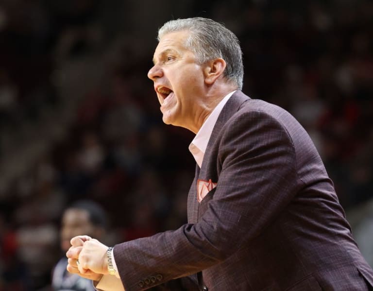 Arkansas basketball left out of AP Top 25