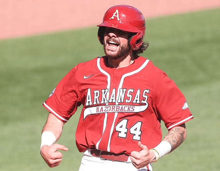 Arkansas Razorbacks Catcher Parker Rowland Injury Update From Dave Van Horn