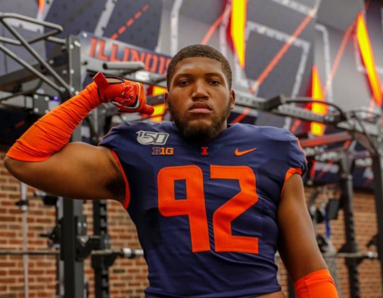 Illini add commitment from three-star defensive lineman Tre'Von Riggins