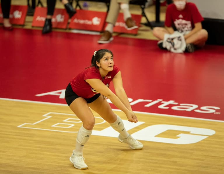 Nebraska Volleyball: No. 4 Huskers Stay Unbeaten With Sweep Of Long ...