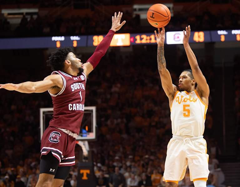 No. 4 Tennessee vs. South Carolina: Game information, lineups, notes ...