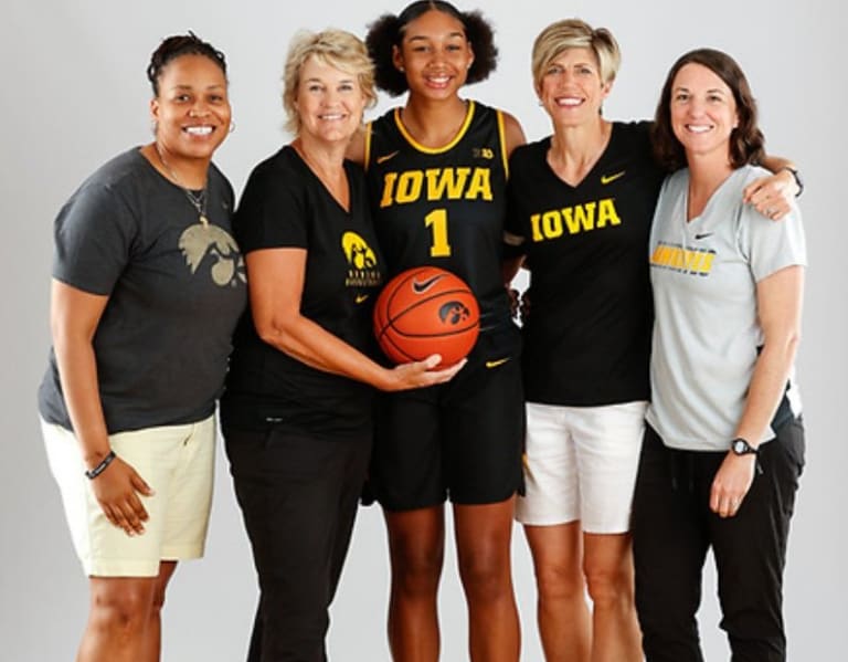 Stuelke Excited To Get To Iowa Hawkeye Beacon 9900