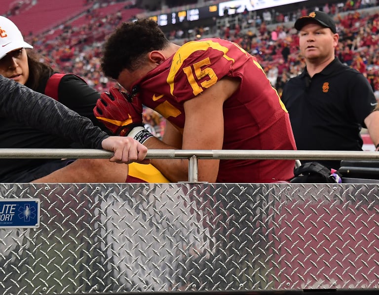 USC Star WR Drake London Carted Off Field With Serious Ankle Injury ...