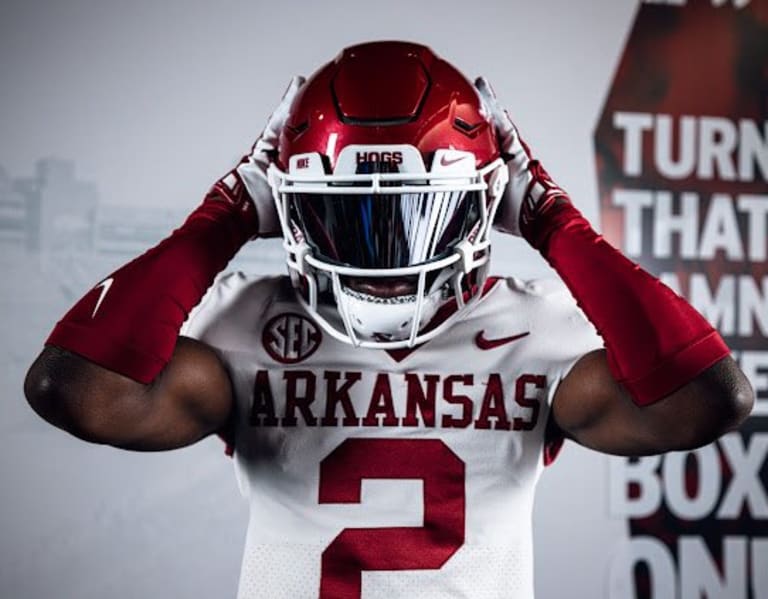 Three-star cornerback Ahkhari Johnson recaps official visit to Arkansas ...