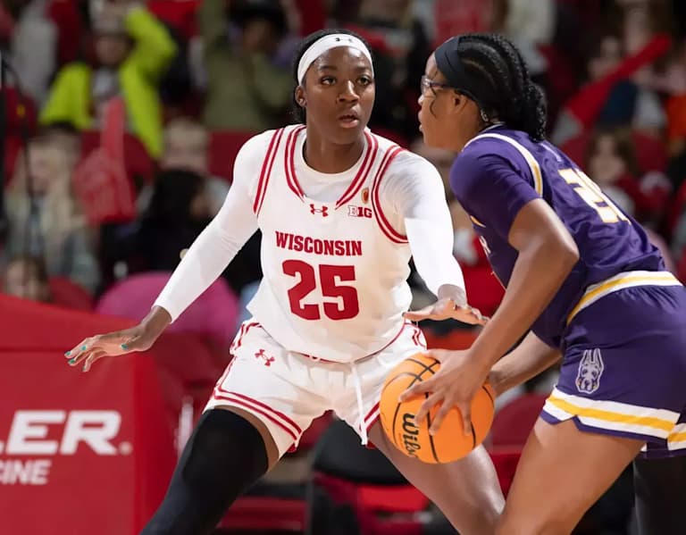 UConn Women’s Hoops lands top transfer portal target Serah Williams