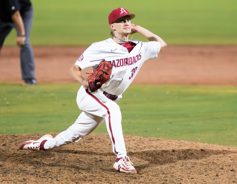 Arkansas baseball left-handed pitcher Sean Fitzpatrick to enter the ...