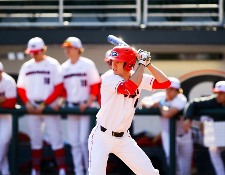 Pandemic hits home for former Georgia baseball star Aaron Schunk